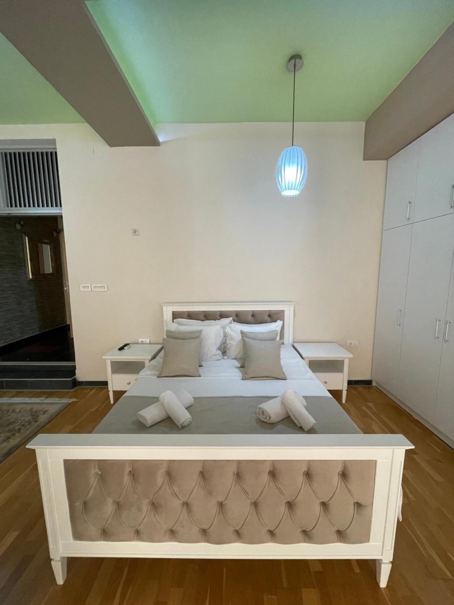 Hotel Bella Nella Лесковац Екстериор снимка