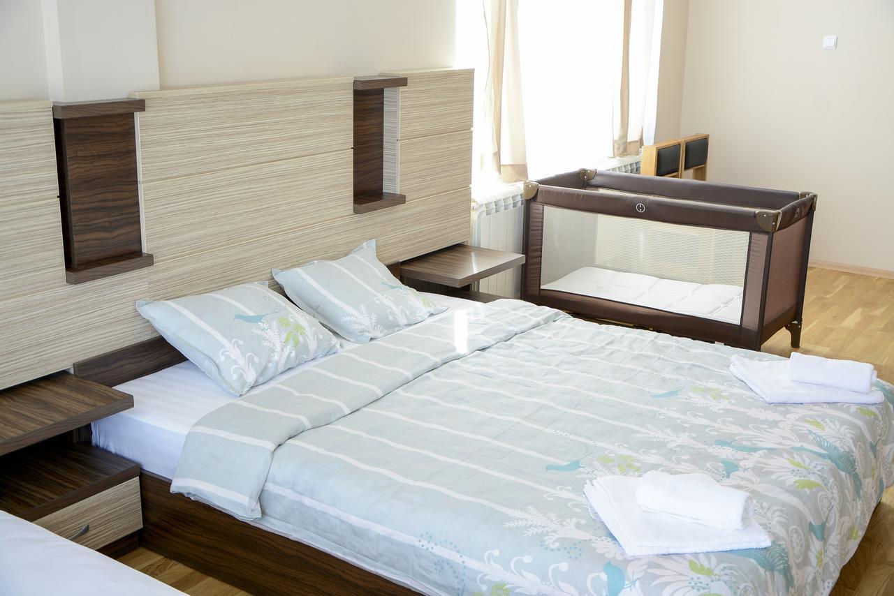 Hotel Bella Nella Лесковац Екстериор снимка