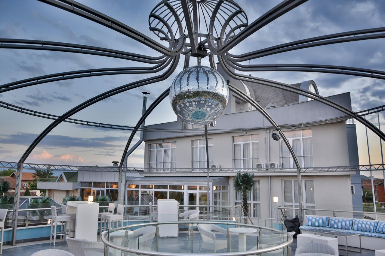 Hotel Bella Nella Лесковац Екстериор снимка