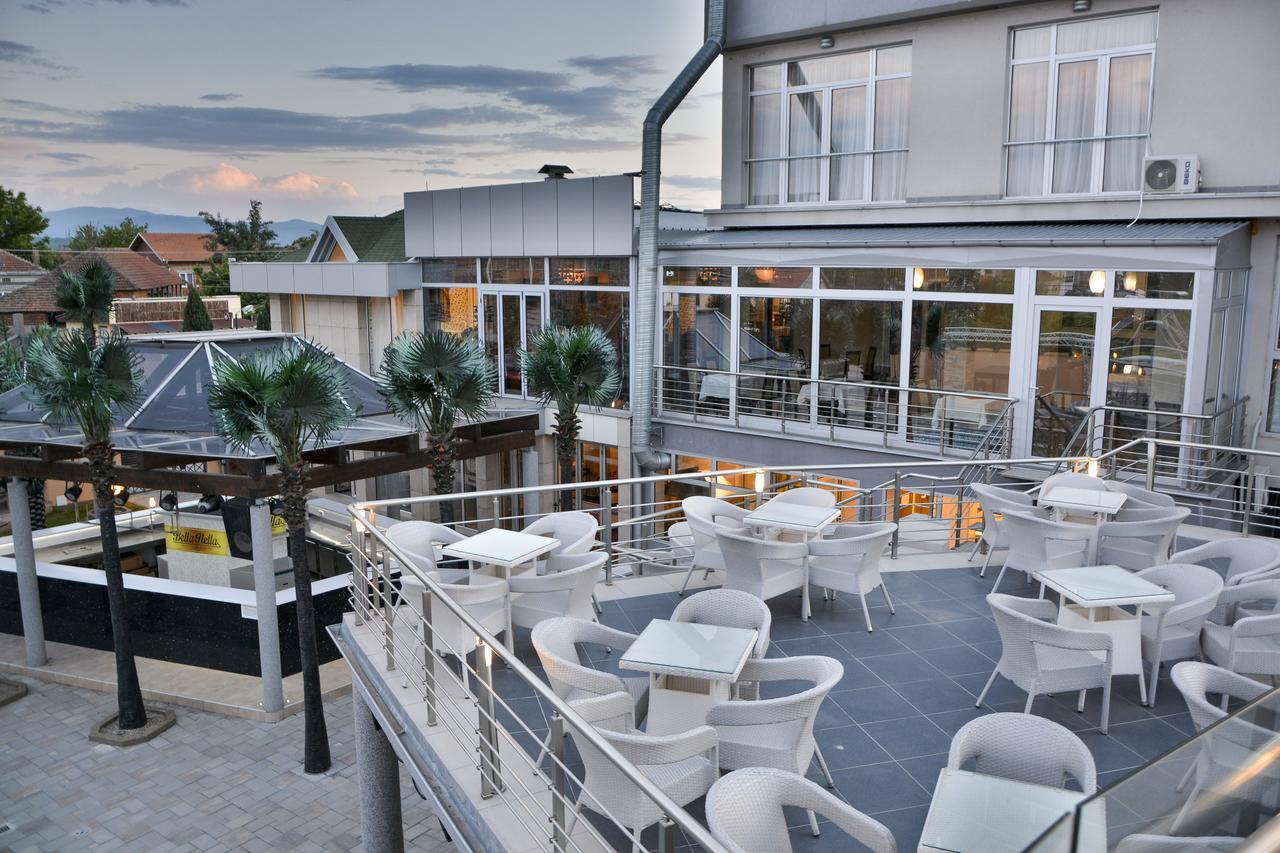 Hotel Bella Nella Лесковац Екстериор снимка