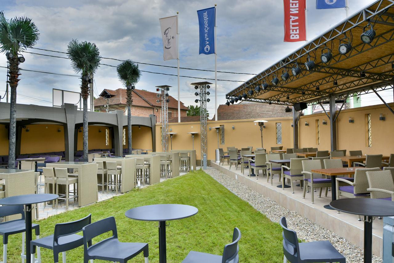 Hotel Bella Nella Лесковац Екстериор снимка