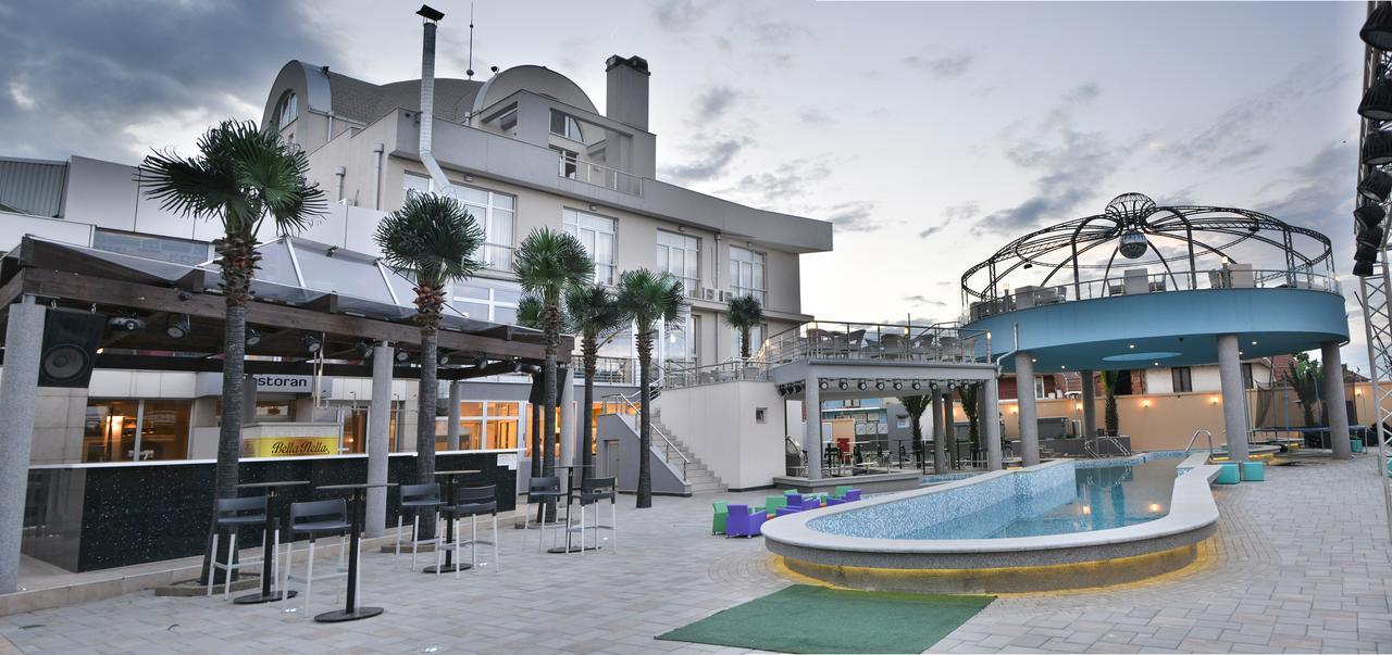 Hotel Bella Nella Лесковац Екстериор снимка