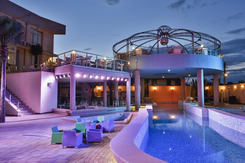 Hotel Bella Nella Лесковац Екстериор снимка